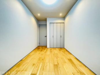 �@�Q���⃏�[�N�X�y�[�X�Ƃ��Ă����p�ł��邵�m��