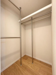 �@���b�N����[�I�̂�����e�ʂ̃E�H�[�N�C���N���[�[�b�g