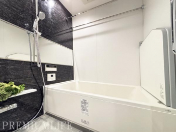 �@����̔����������Ɩ�����A���났�ɖ������㎿�ȃo�X���[�����