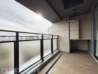 �@�i�F���������y���߂�L�X�o���R�j�[�t���ŁA��炵�ɊJ�����Ə�����