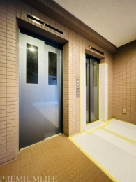 �@���w�K�ւ̈ړ����y�X�A�G���x�[�^�[�t���B