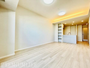 �@���r���O�ƃ_�C�j���O���q����g���₷���l�C�̊Ԏ��