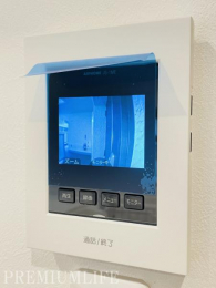 �@�y���j�^�[�t���C���^�[�z���z