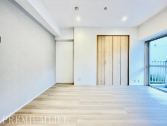 �@���₩�Ȏ��Ԃ������A���炬�ɕ�܂ꂽ��Ƃ肠���Q��