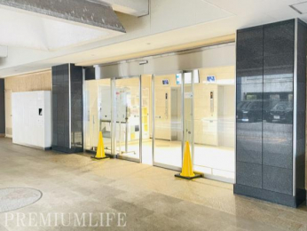 �@�������������͋C�̃G���g�����X���A���₩�Ȗ�������炵���T�|�[�g���܂�