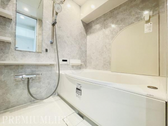 �@����̔����������Ɩ�����A���났�ɖ������㎿�ȃo�X���[�����