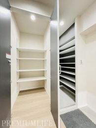 �@�G�ߕ���A�E�g�h�A�p�i�������ł���A�g������ɗD�ꂽ��e�ʎ��[����