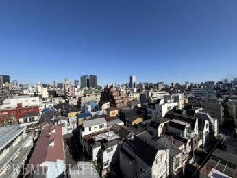 �@�X���݂�l�G�̈ڂ낢����]�ł���A�����炵�̗ǂ����͓I�ȃ��P�[�V����