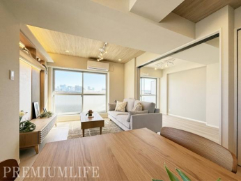 �@2�ʍ̌��ɂ�肽���Ղ�̎��R��������A�������S�n�悭�߂�������K���r���O