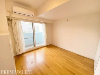 �@��6.5���̋������o���R�j�[�ɖʂ��A���邭�A���ʂ��̗ǂ�����