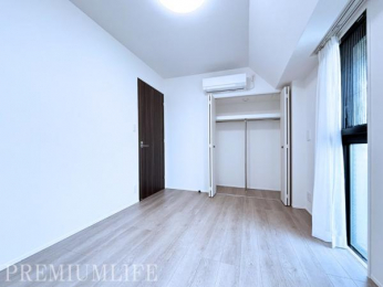 �@�v���C�x�[�g��ԂɍœK�ȗ����������m��