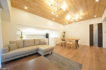 �@�������̂���u�₩�ȃ��r���O�ɂ��Ƒ��̏Ί炪�W���܂��B 