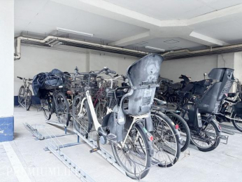 �@�~�n���ɂ͒��֏�������i�󂫗v�m�F�j