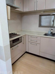 �@�����̂��₷��L���L�b�`���B���[�L�x�ŐH��ނ��ȒP�ɂ��܂���B�iCG�ŉƋ�Ȃǂ������Ă���܂��j