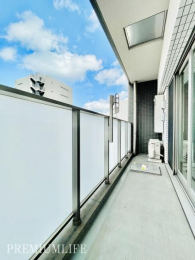 �@�i�F���������y���߂�L�X�o���R�j�[�t���ŁA��炵�ɊJ�����Ə�����