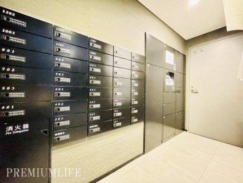 �@�s�ݎ��ł����S���ĉו����󂯎����zBOX������