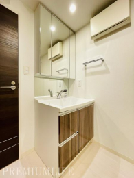 �@���������ӂ�閾�邢���ʋ�Ԃ��A�����̐g�x�x��S�n�悭�T�|�[�g���܂�