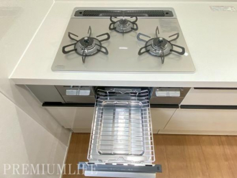 �@�����D���Ɋ������O���R������������A�@�\���ƃf�U�C���������˔������L�b�`��