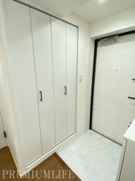 �@��e�ʃV���[�Y�N���[�N�t���ŁA���ւ܂�����������������ۂĂ܂�