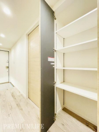 �@�L���Ɏ��[��݂��A������ŕK�v�ȕ����܂Ƃ߂Ă��܂���g������̗ǂ��݌v�ł��B