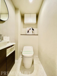 �@���t���̎�􂢃X�y�[�X��������A�z�e�����C�N�ȃg�C�����