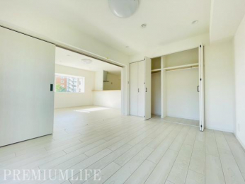 �@�m�����J������΃��r���O�ƈ�̂ƂȂ�A��Ƃ肠�ӂ��L�X���ԂƂ��Ċ��p�ł��܂�