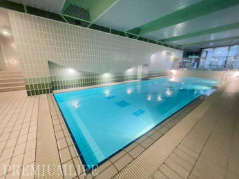 ���n�O�ώʐ^�@���p���̉����v�[���œV��ɂ�����炸�X�C�~���O���y���߂܂�