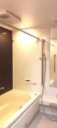 �@���������ӂ������f�U�C���ŁA�������Ƃ��낰�闁�����