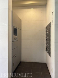 �@��z�{�b�N�X�����ŁA�s�ݎ��̉ו��󂯎����X���[�Y�B�Z�������X�̐������T�|�[�g